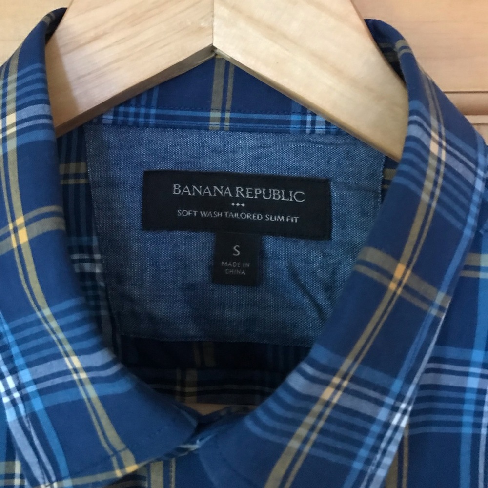 Banana Republic Tailored Slim Fit Shirt size Small - Picture 2 of 5